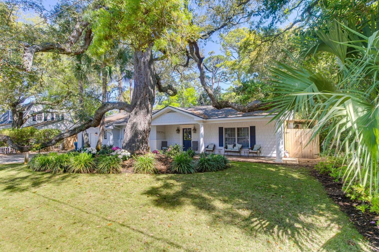 Spacious St Simons Island Vacation Rental With Pool! St. Simons Island Dış mekan fotoğraf