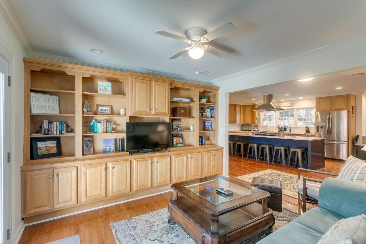 Spacious St Simons Island Vacation Rental With Pool! St. Simons Island Dış mekan fotoğraf