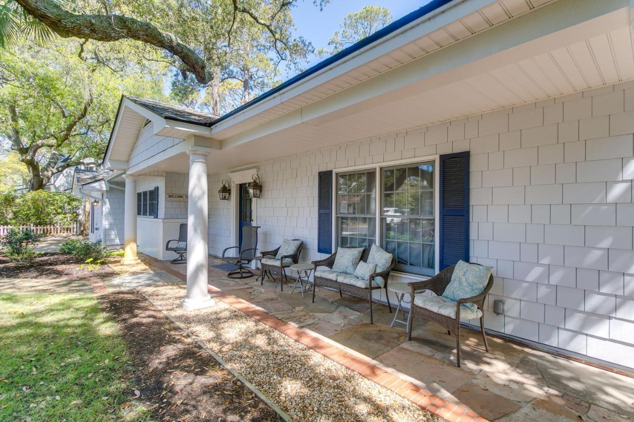 Spacious St Simons Island Vacation Rental With Pool! St. Simons Island Dış mekan fotoğraf